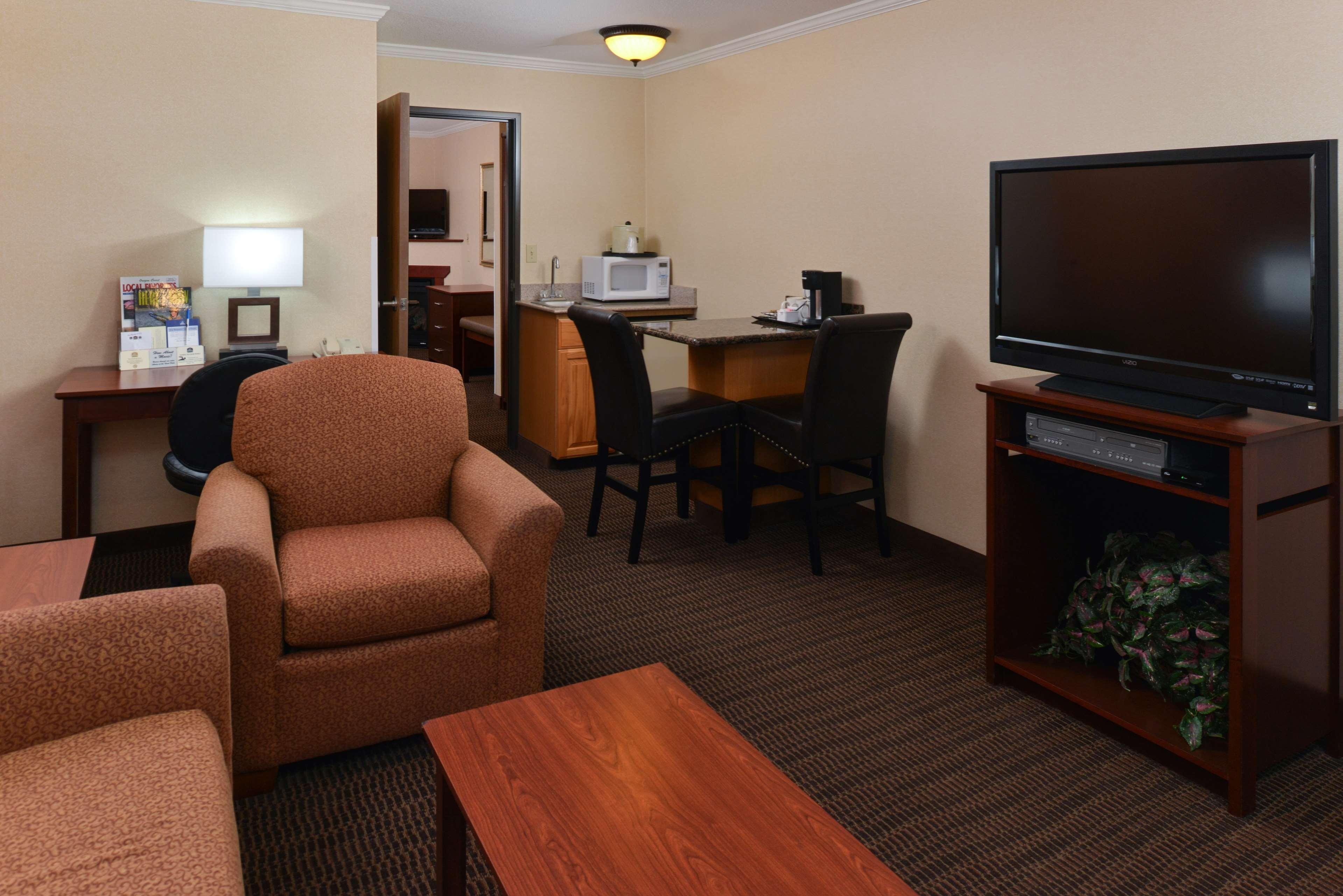 Best Western Plus Landmark Inn Lincoln City Exterior photo