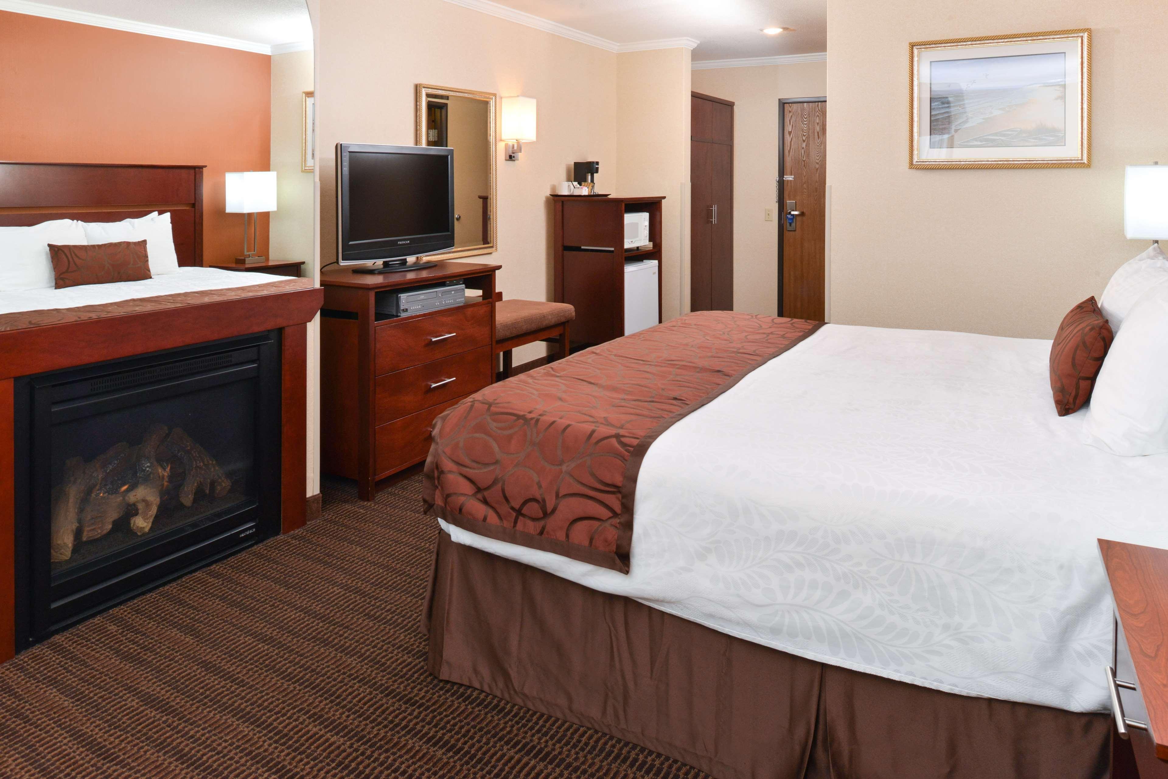 Best Western Plus Landmark Inn Lincoln City Exterior photo