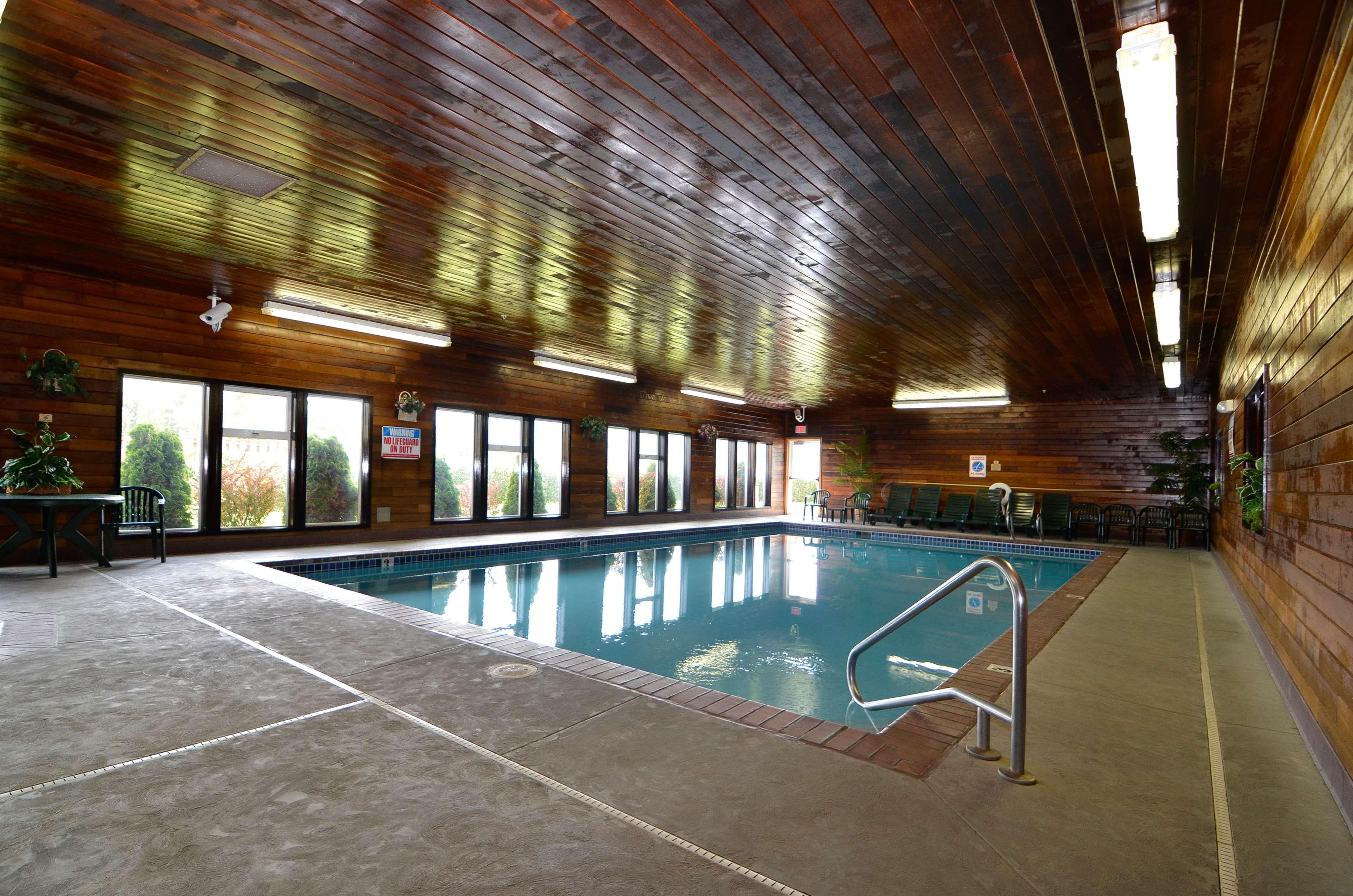 Best Western Plus Landmark Inn Lincoln City Exterior photo